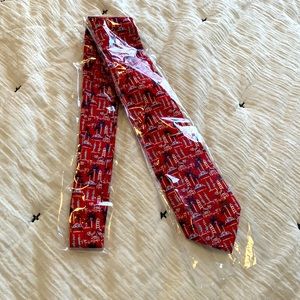 Vineyard Vines Red Lighthouse Tie NWT